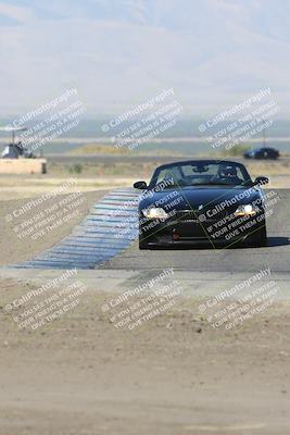 media/Sep-15-2024-Speed Ventures (Sun) [[7a54f7ed2f]]/Yellow Group/Session 1 (Outside Grapevine)/
